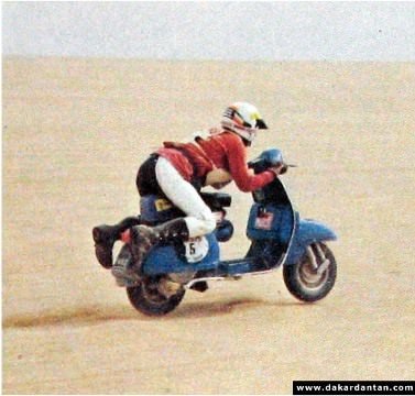 vespa-px200-dakar