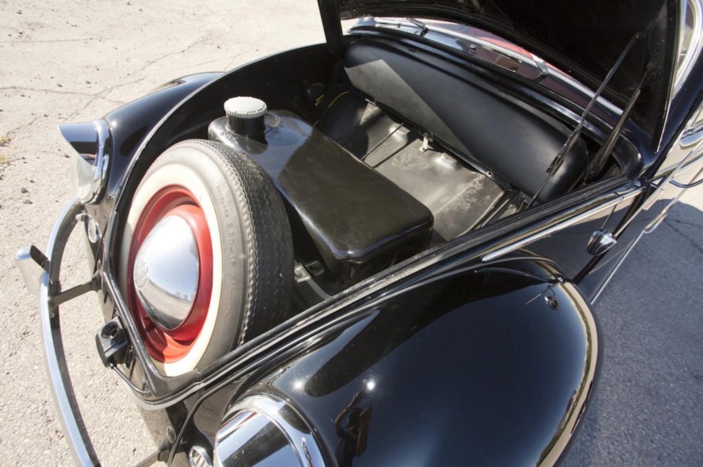 Volkswagen Beetle - tạm biệt con bọ huyền thoại