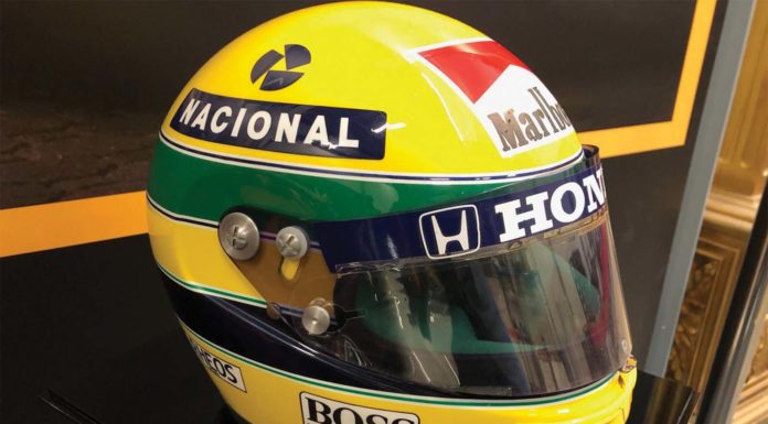 Nón bảo hiểm của Ayrton Senna – vô địch thế giới Công thức 1 năm 1990 Non-bao-hiem-Ayrton-Senna-McLaren