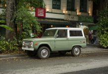 Ford Bronco thế hệ đầu tiên tại Việt Nam ford-bronco-1965-1977