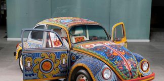 Volkswagen Beetle phiên bản đính hạt độc nhất trên thế giới beetle_vochol_beads