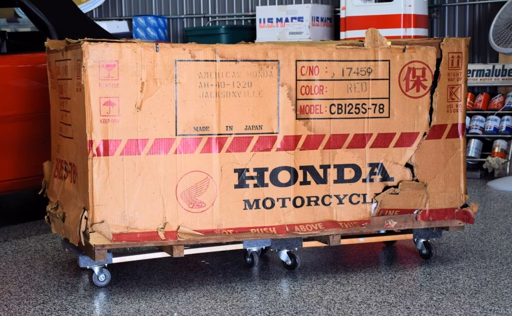 Nhãn thùng HONDA MOTORCYCLE CB125S-78