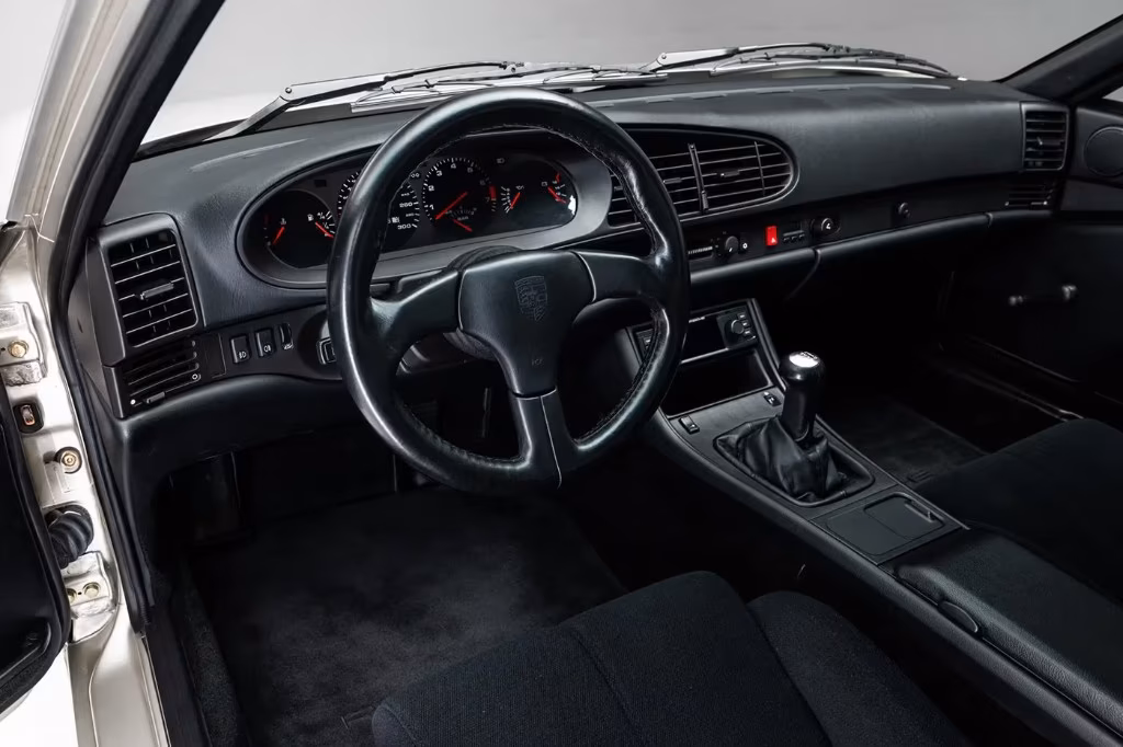 Porsche 968 Turbo S – ghế thể thao